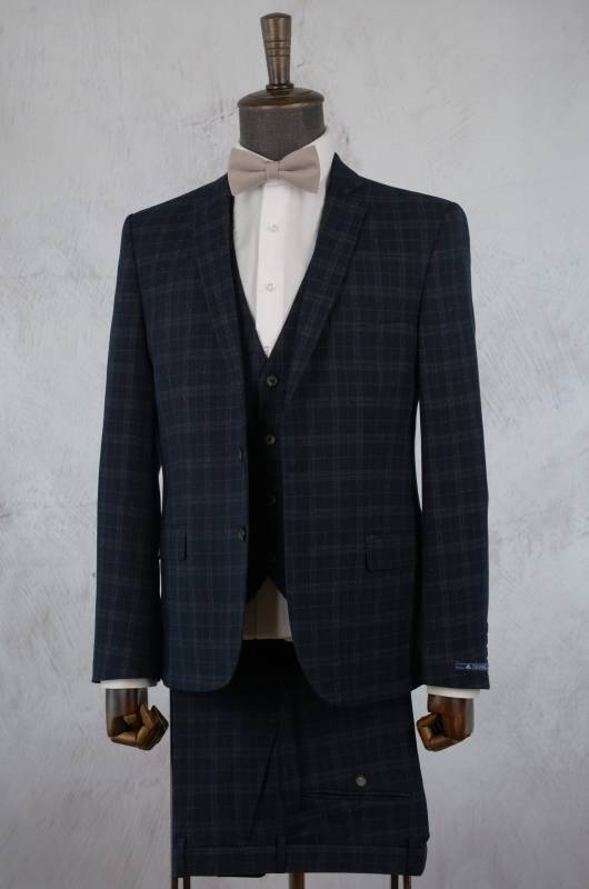 Костюм мужской тройка Nowal 050КД